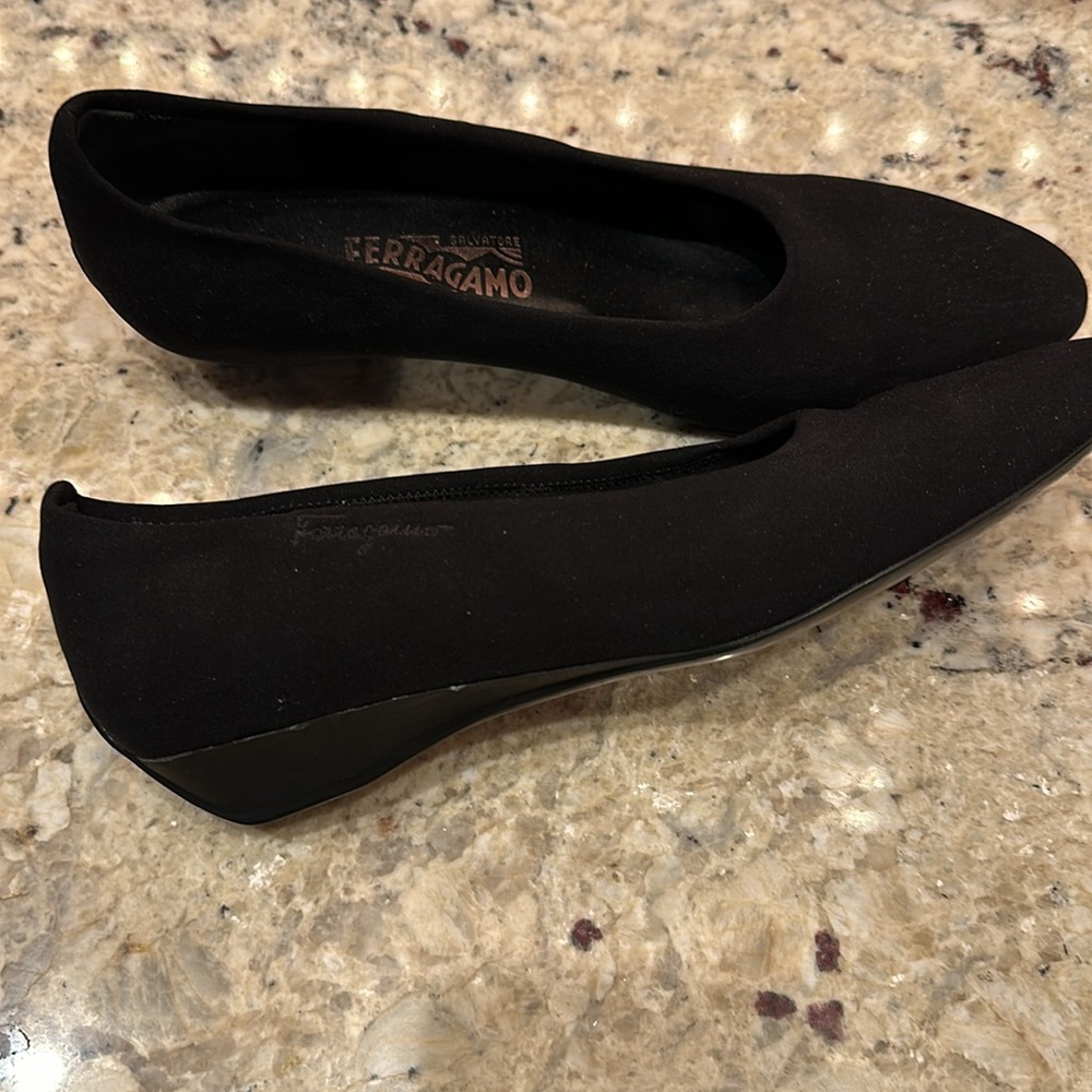 Salvatore Ferragamo flats, black, Sz 9B - Picture 2 of 6
